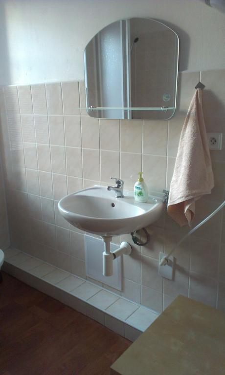 Pension Doctor Dvůr Králové nad Labem Rum bild