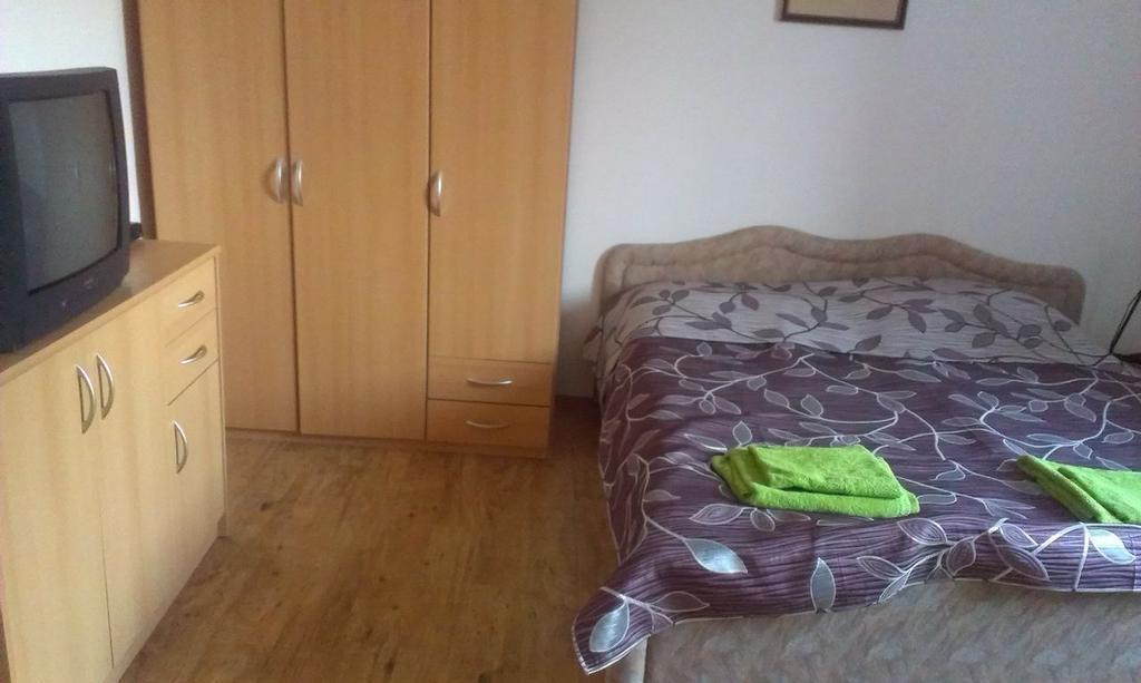 Pension Doctor Dvůr Králové nad Labem Exteriör bild